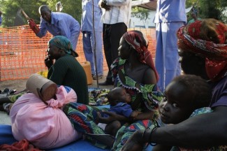 Cholera treatment Siera Leone - source IRIN Nancy Palus