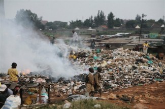 Waste and children - IRIN